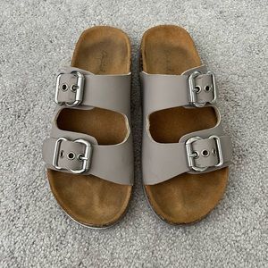 Women’s Qupid sandals
